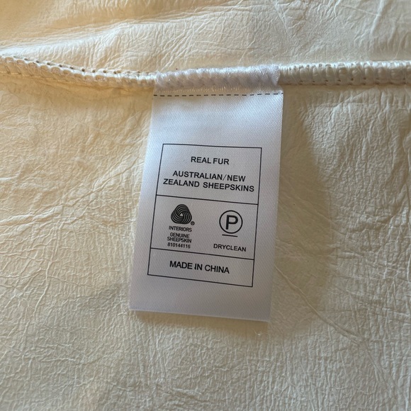 Real fur -Australian/New Zealand sheepskin rug - Picture 2 of 4